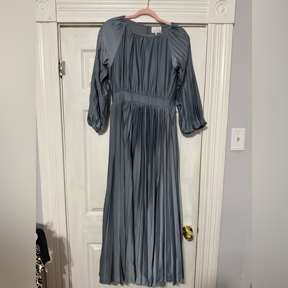 Dainty Jewell’s dress